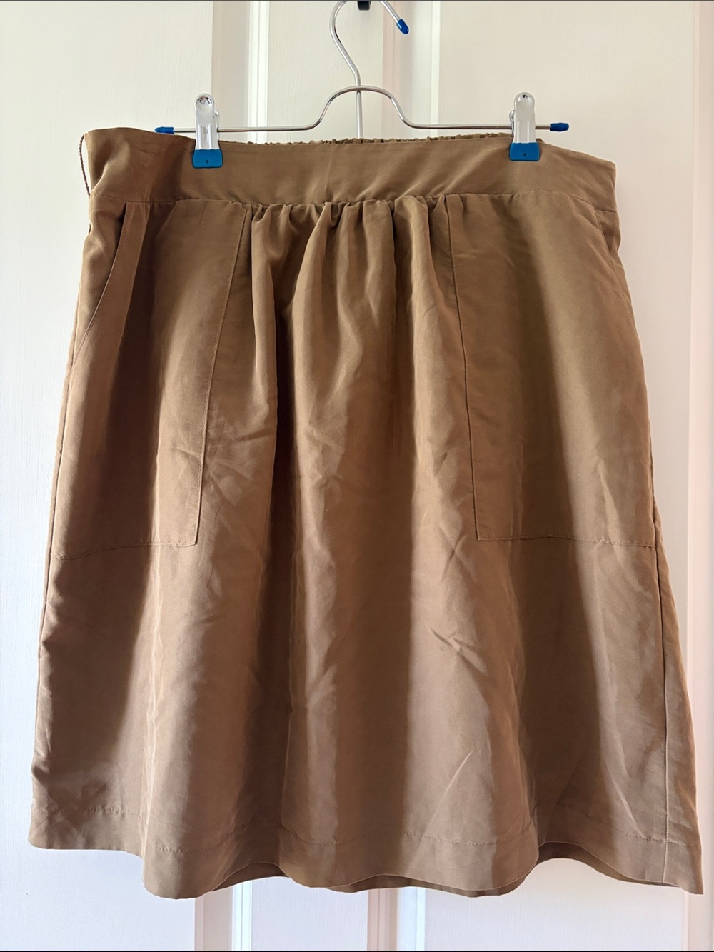 Women’s Casual A-Line Skirt in Light Brown Size Large